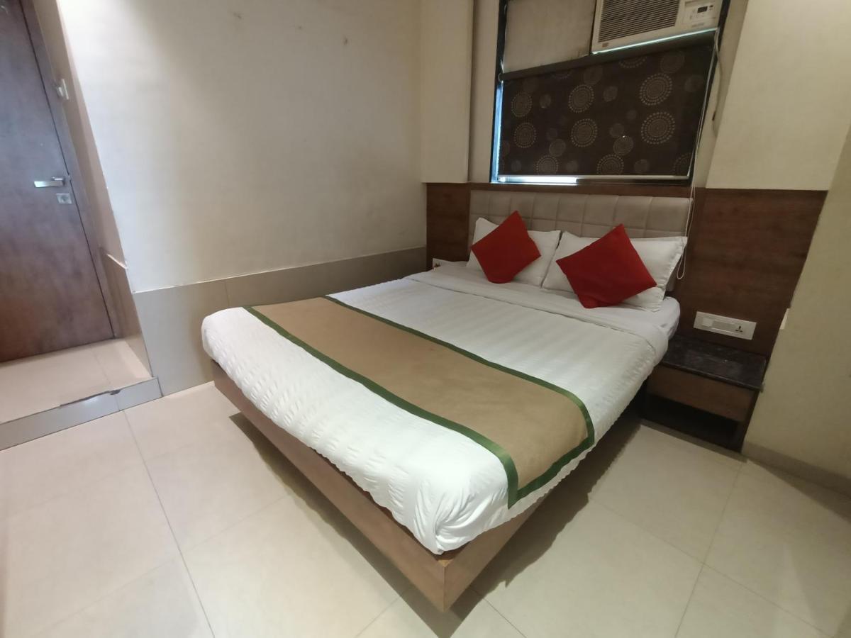 Fabhotel Regal Inn Bombay Exterior foto