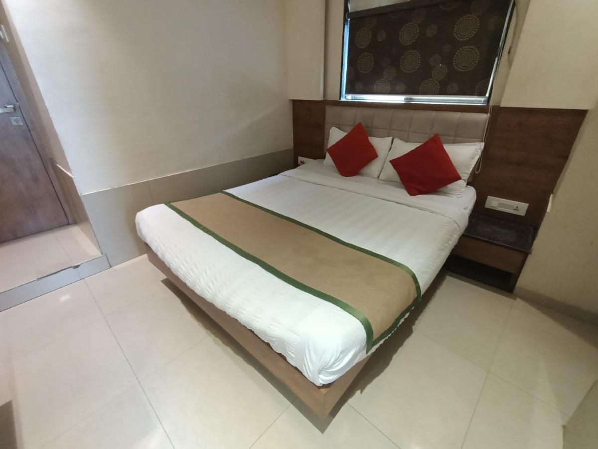 Fabhotel Regal Inn Bombay Exterior foto