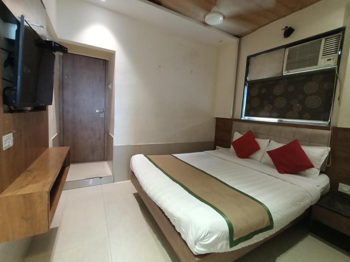 Fabhotel Regal Inn Bombay Exterior foto
