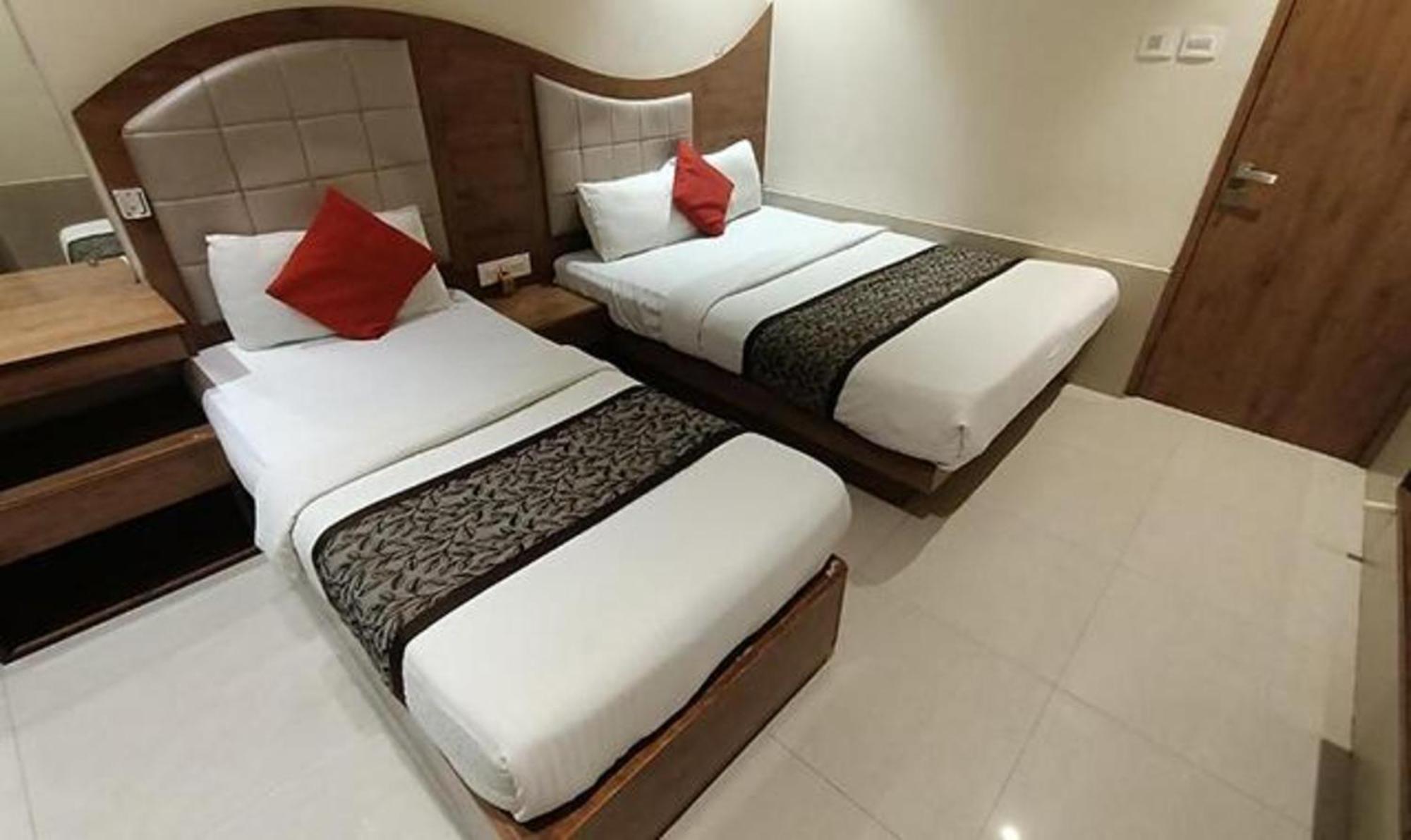 Fabhotel Regal Inn Bombay Exterior foto