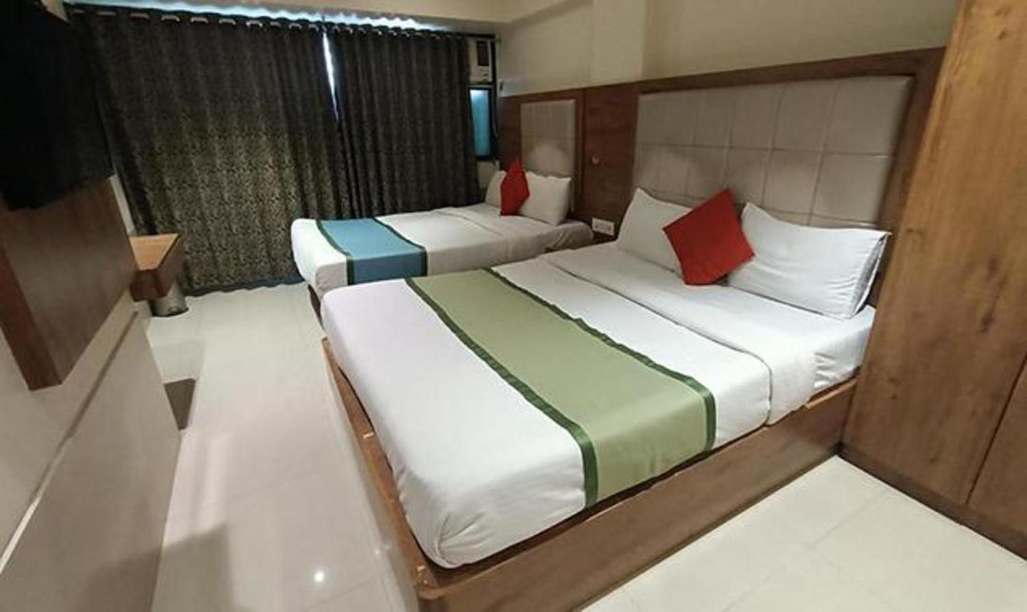 Fabhotel Regal Inn Bombay Exterior foto
